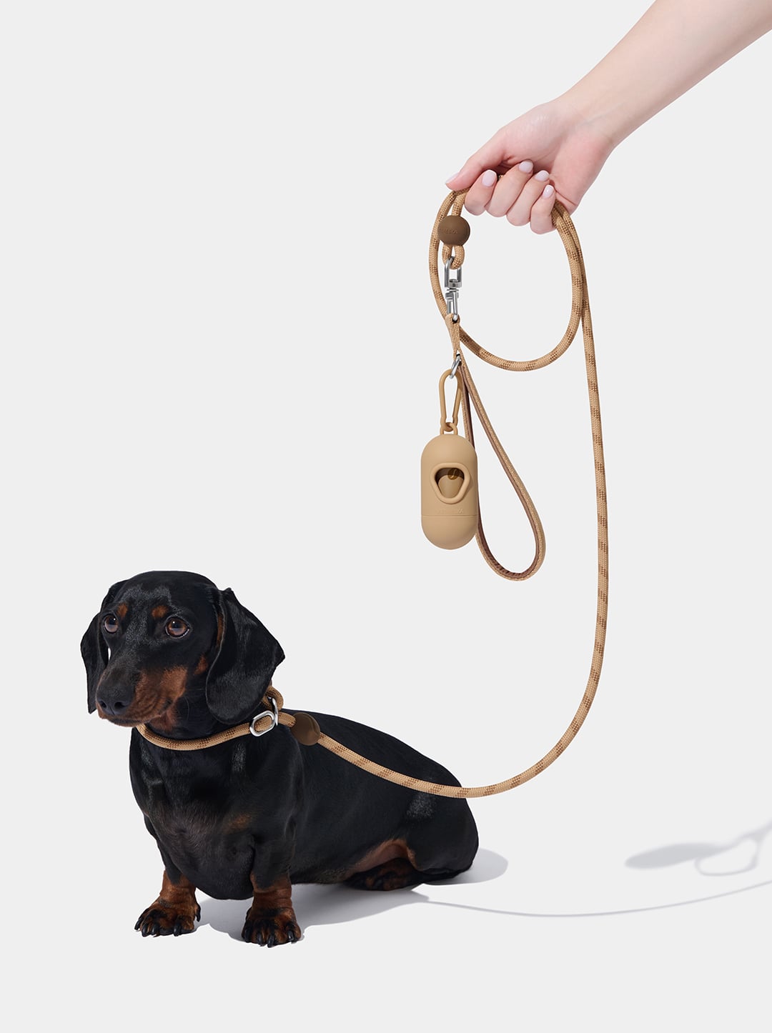 AURA Lite Rope Leash - MOCHA — alternative angle