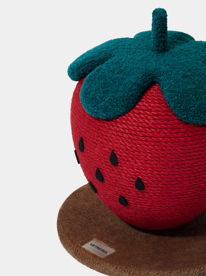 BERRY Cat Scratching Ball — detail shot
