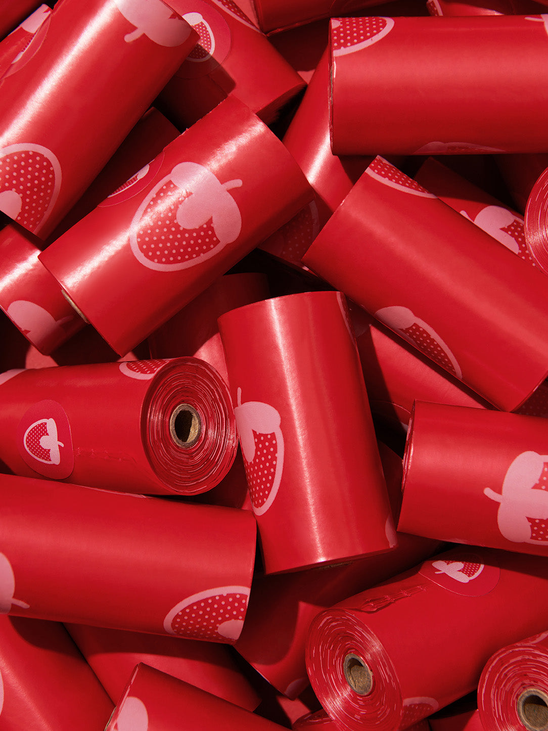 BERRY Poop Bags — in use