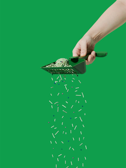 Green Tea Scented Tofu Cat Litter — in use