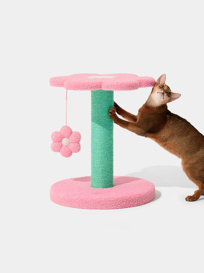 MEADOW Cat Climber - Two Platforms — in use