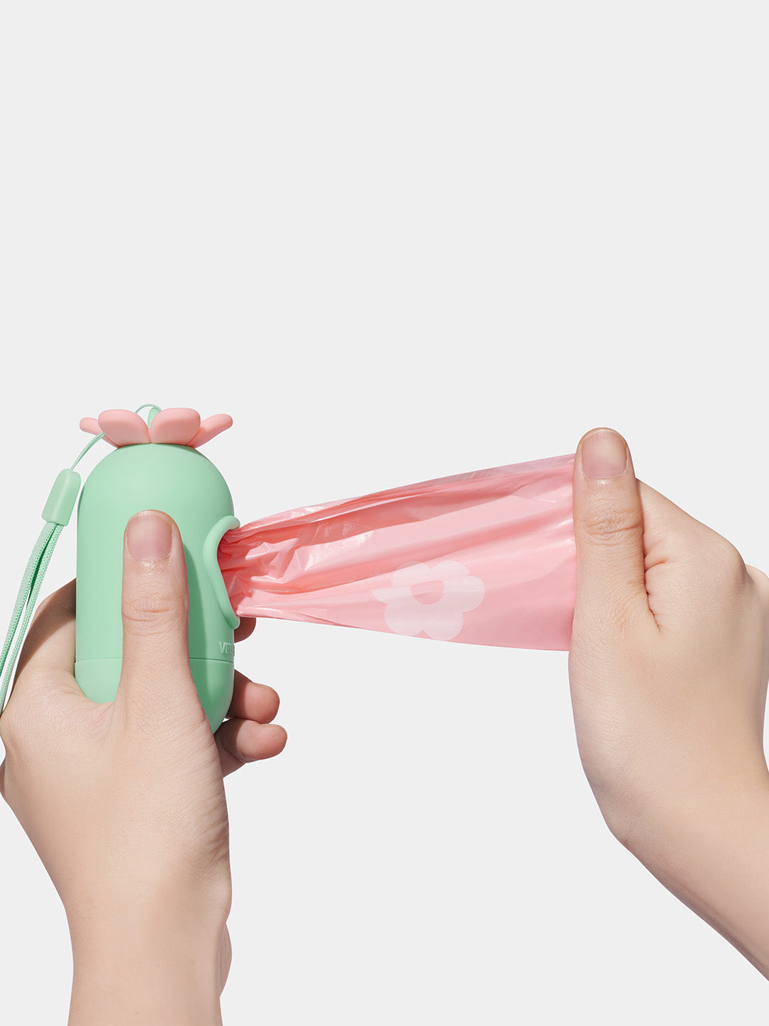 MEADOW Poop Bags & Dispenser Set — detail shot