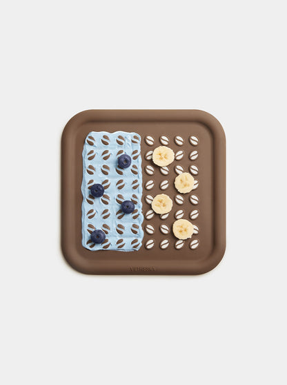 MOCHA Pet Licking Mat — in use