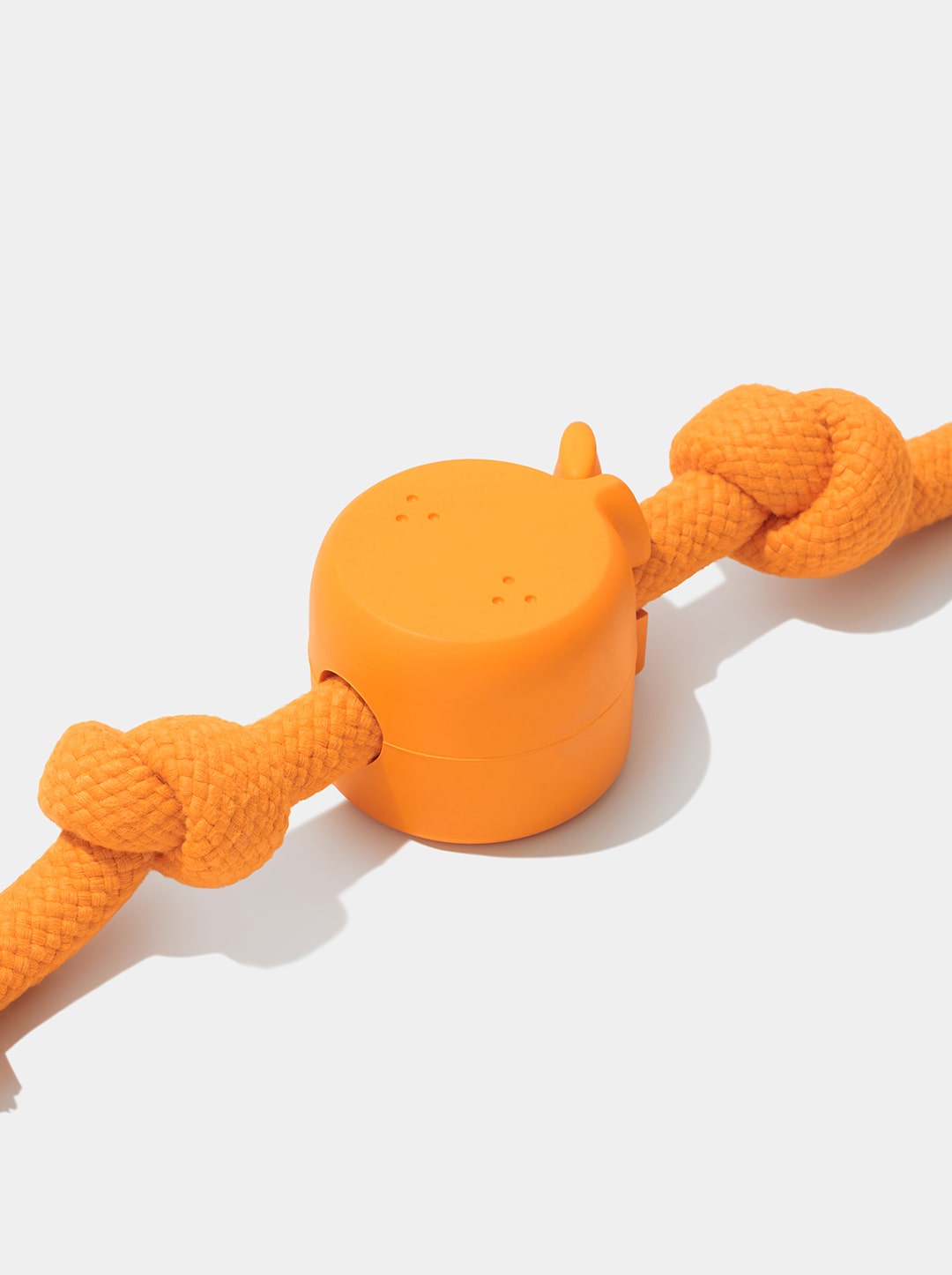 Playful Charm Knot Rope Toy — CITRUS — close-up detail