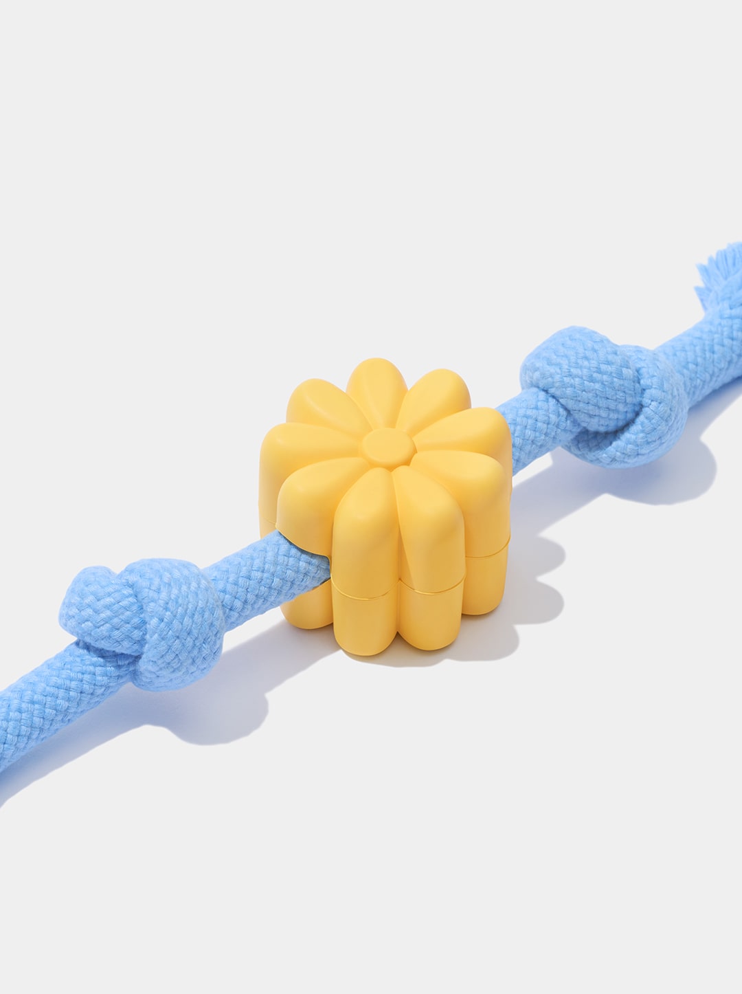 Playful Charm Knot Rope Toy — PETAL — detail shot