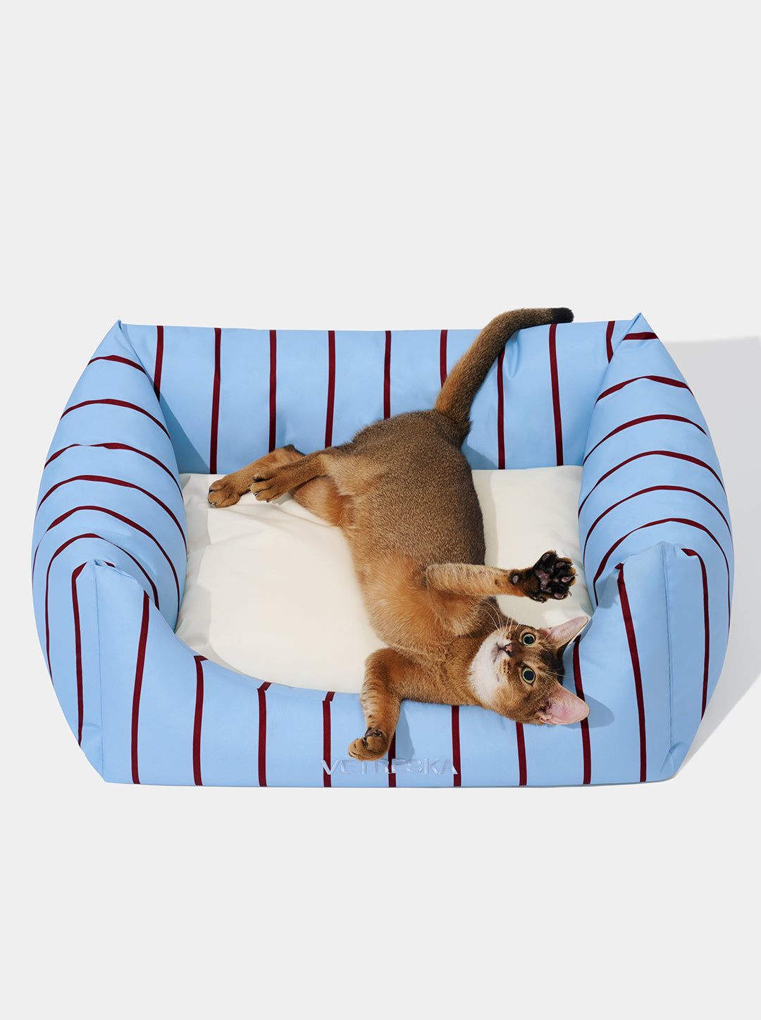 VELVET Pet Sofa - Azure & Stripes (2) — detail shot