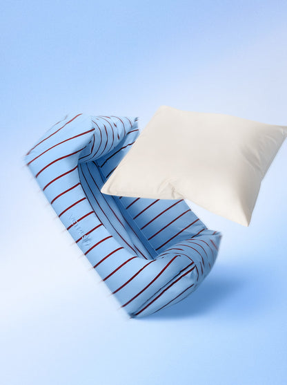 VELVET Pet Sofa - Azure & Stripes (2) — close-up detail